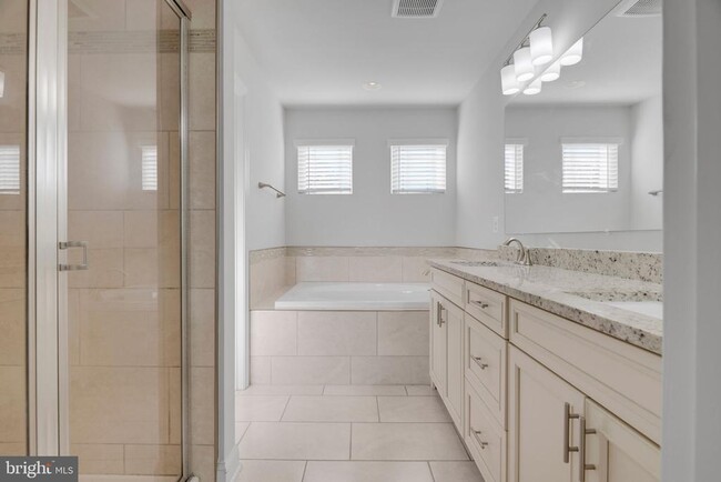 Building Photo - 7316 Hargrove Ct