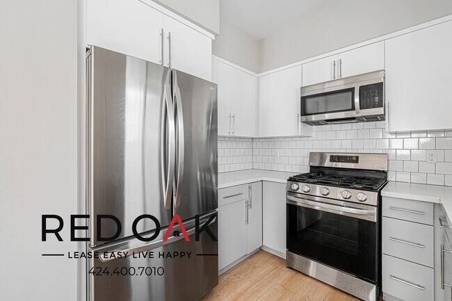 Building Photo - 4506 Esmeralda St