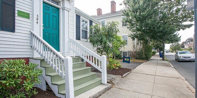 584 County St - 584 County St New Bedford MA 02740 | Apartment Finder