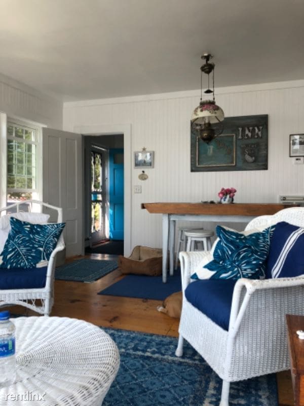 Building Photo - 5 br, 2.5 bath House - 188 E Shore Rd
