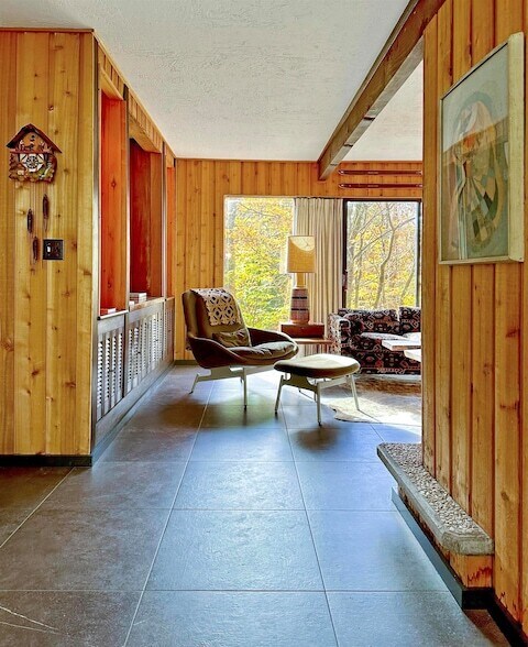 Building Photo - 3 Bromley Forest Rd