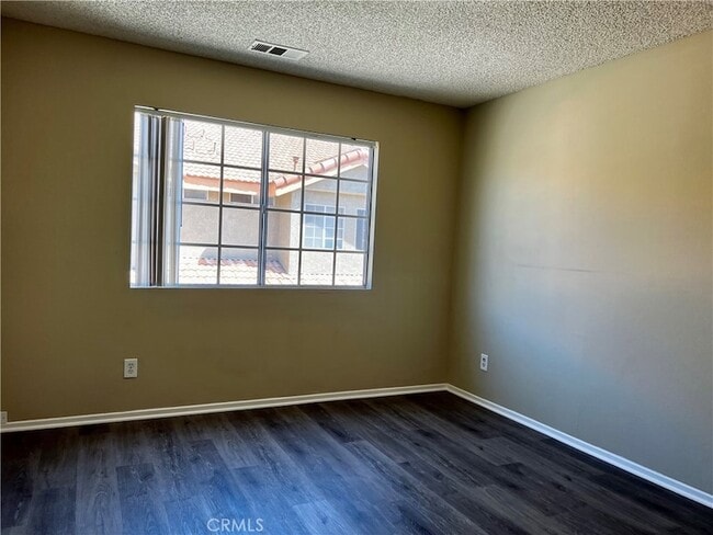 Building Photo - 375 E Phillips Blvd