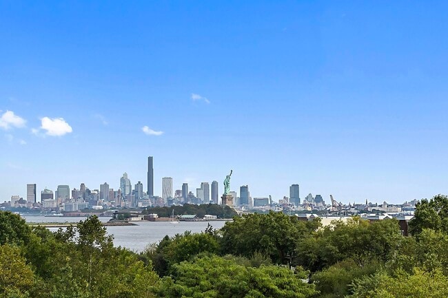 Building Photo - 30 Freedom Way