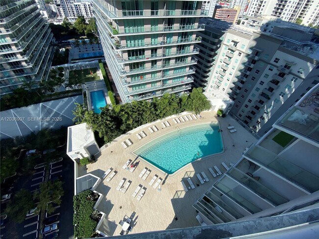 Building Photo - 1100 S Miami Ave