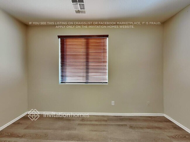 Building Photo - 9232 N 180th Ln