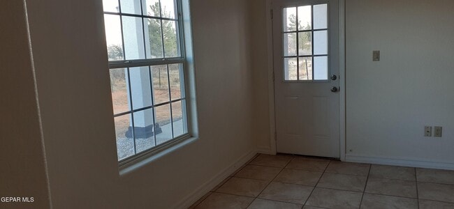 Building Photo - 5466 Buffalo Creek Dr