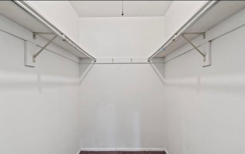 Building Photo - 318A Delancey Pl