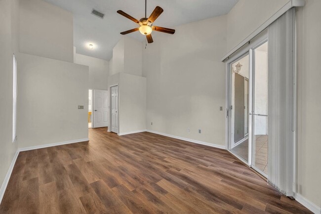 Building Photo - Great Oviedo Home in Bentley Woods!
