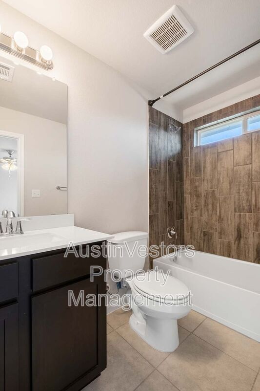 Building Photo - 18007 Malnati Dr