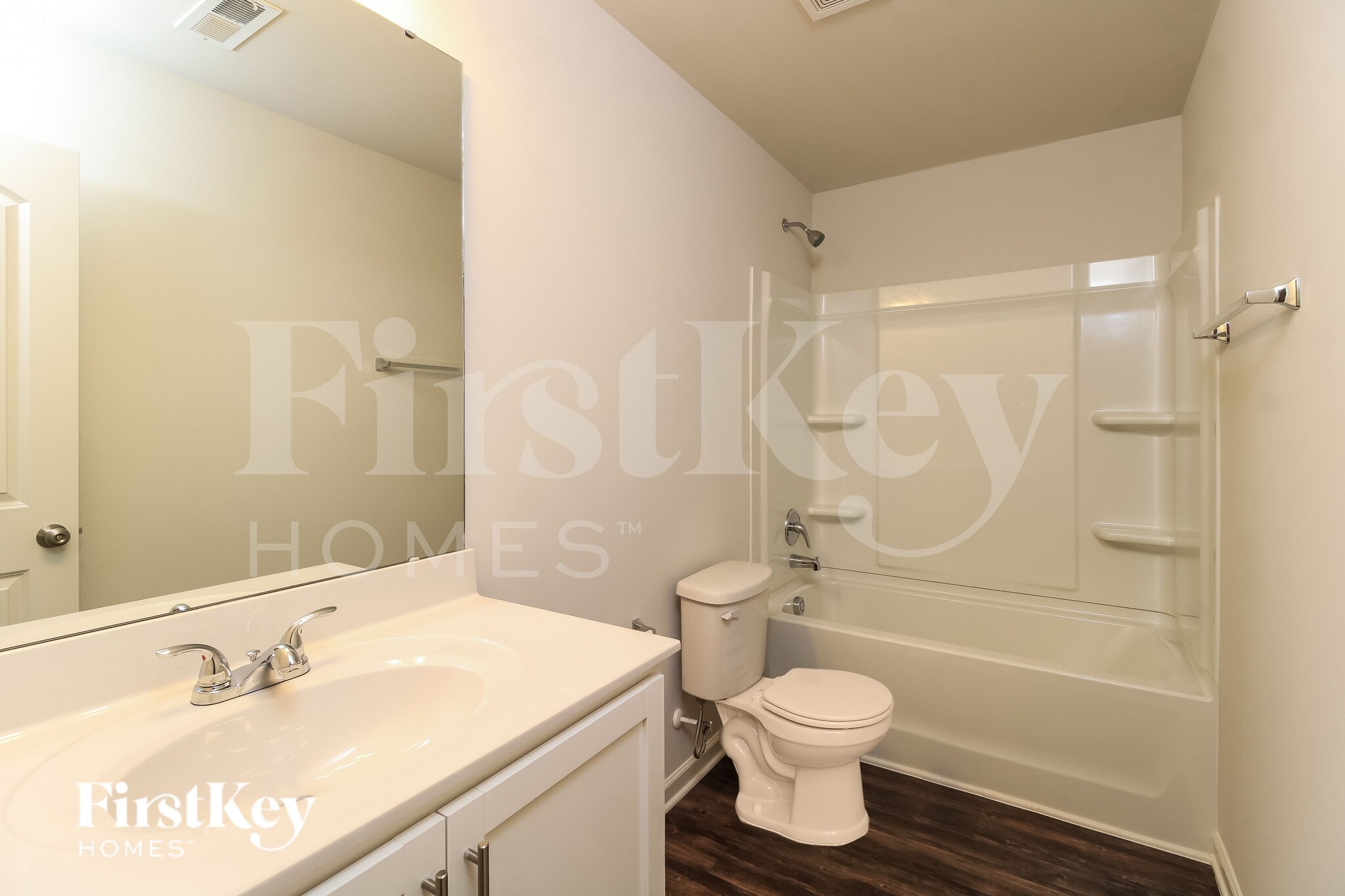 Building Photo - 1618 Dodson St