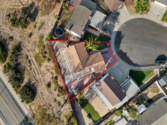 Building Photo - 533 Hibiscus Ct