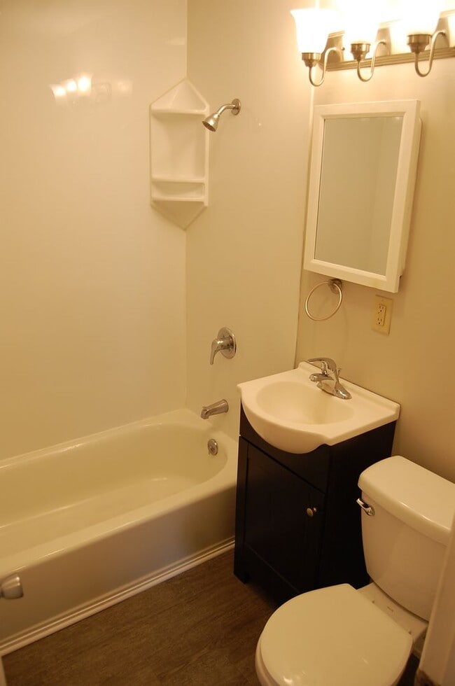 Building Photo - 4630 Starr St