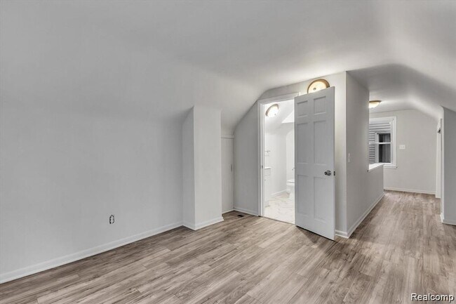 Building Photo - 3134 Harvard Rd