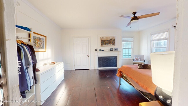 Building Photo - 34 Ely St