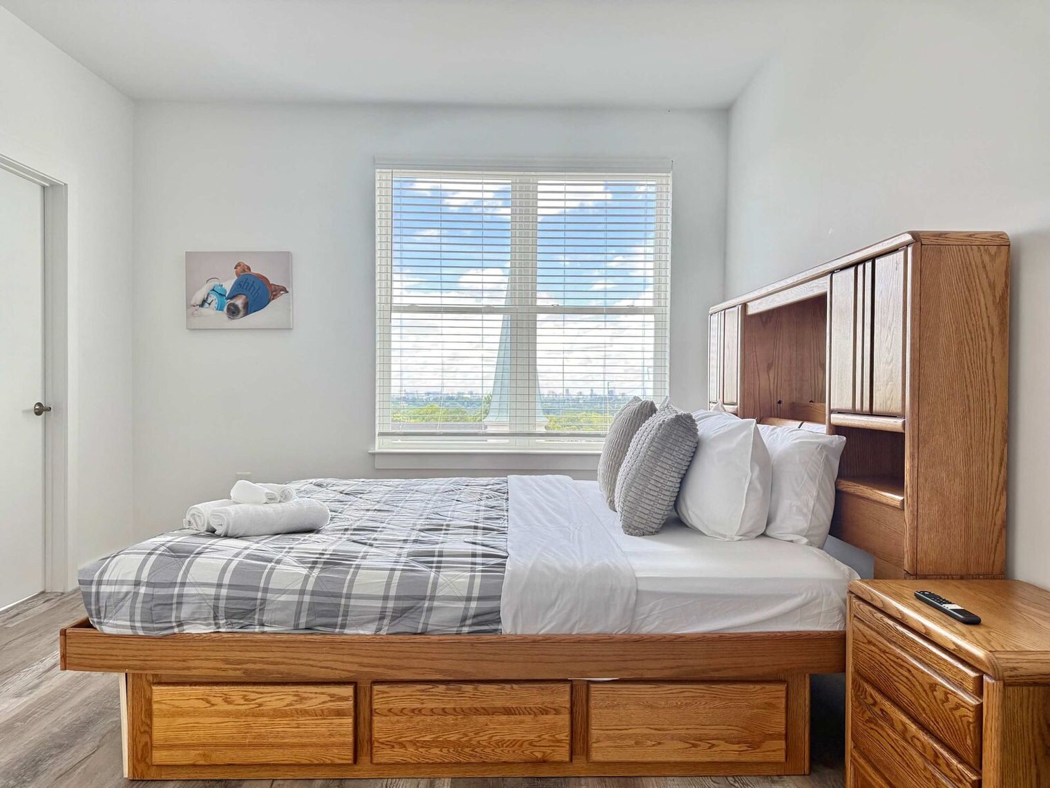 Building Photo - 542 Boulevard NE