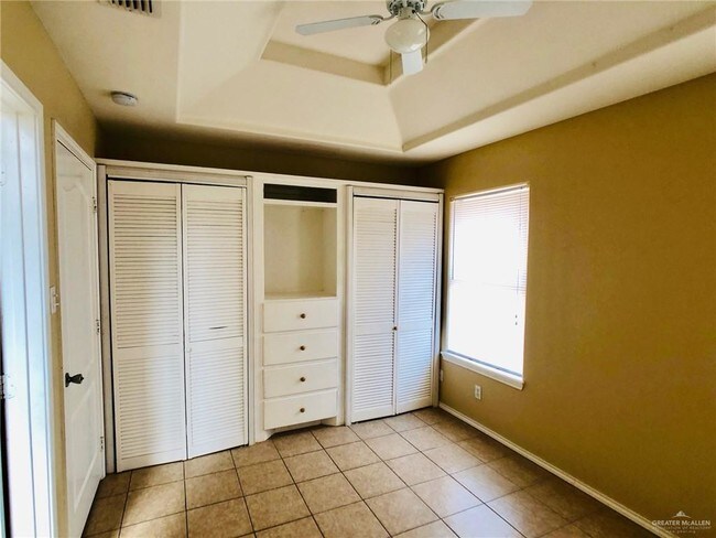 Building Photo - 1922 Upland Dr