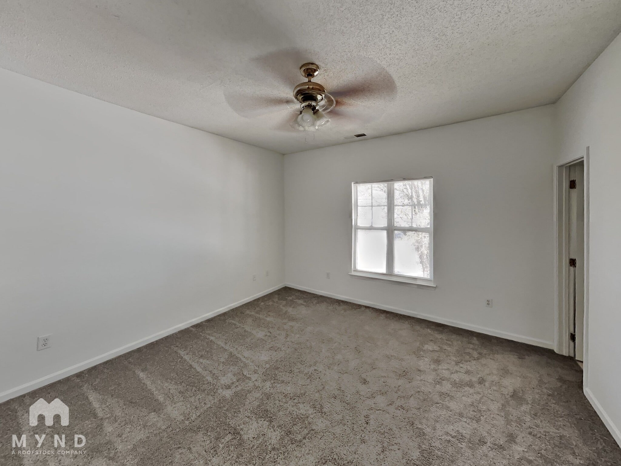 Building Photo - 6325 Mallard View Ln