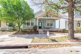 Building Photo - 421 Shadow Point