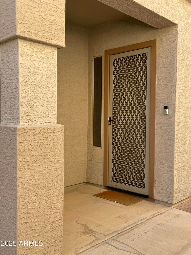 Building Photo - 4314 E Smokehouse Trail