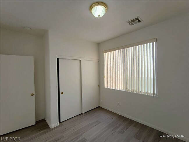 Building Photo - 8525 Titania Ct