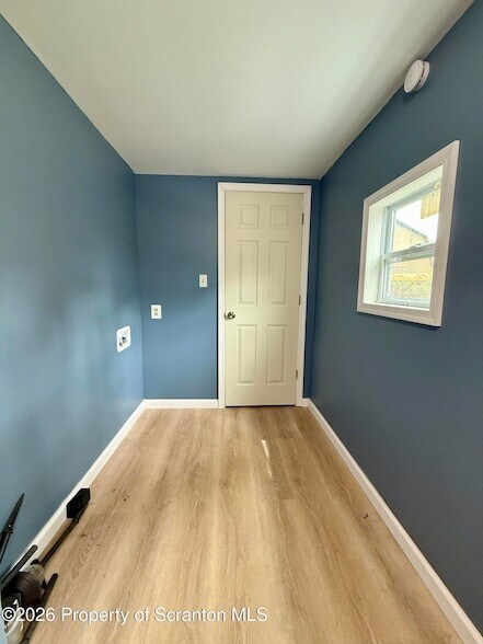 Building Photo - 61 Bowman St