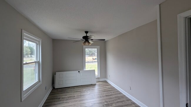 Building Photo - 613 McArthur Blvd