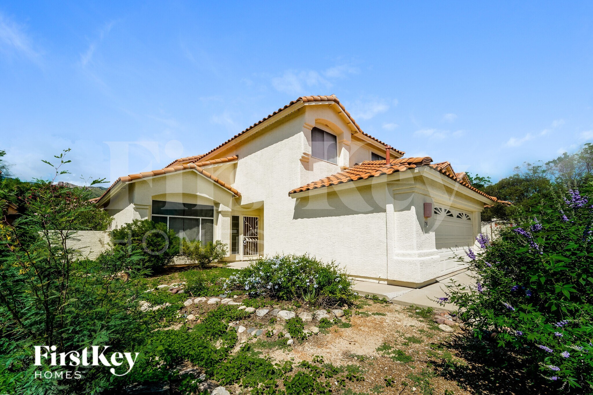 Building Photo - 7741 E Calle Bien Nacida