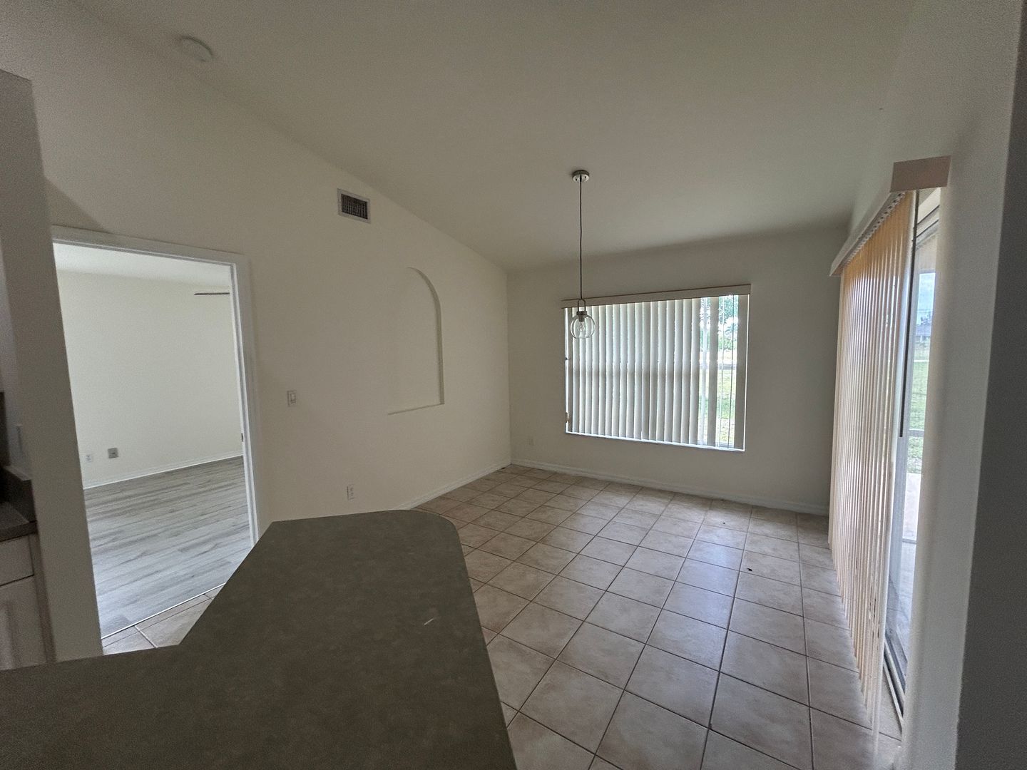 Building Photo - Nice 3/2 with newer carpet