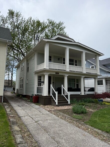 Building Photo - 1286 Edwards Ave
