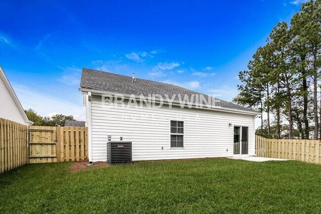 Building Photo - 640 Patmore Dr