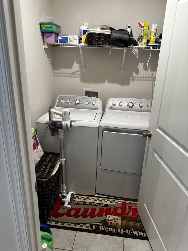 Building Photo - 3162 Victoria Inlet Dr