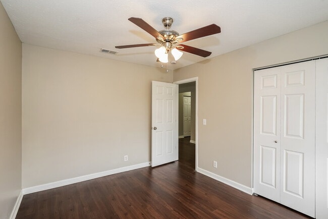 Building Photo - 171 Sophie Dr