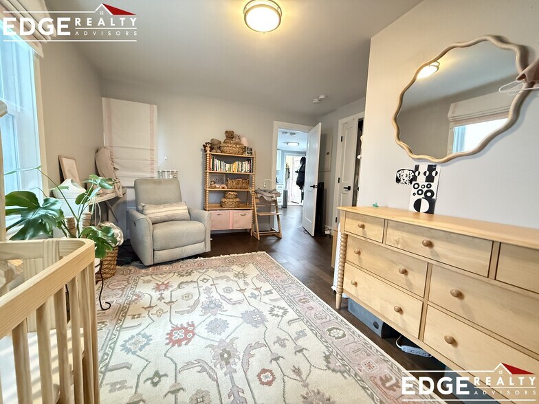 Building Photo - 115 Summer St