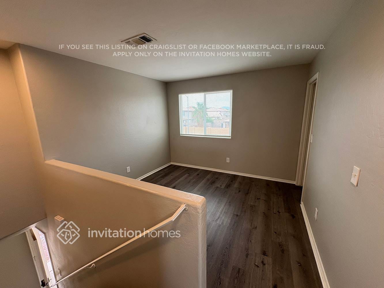 Building Photo - 12901 N El Frio St
