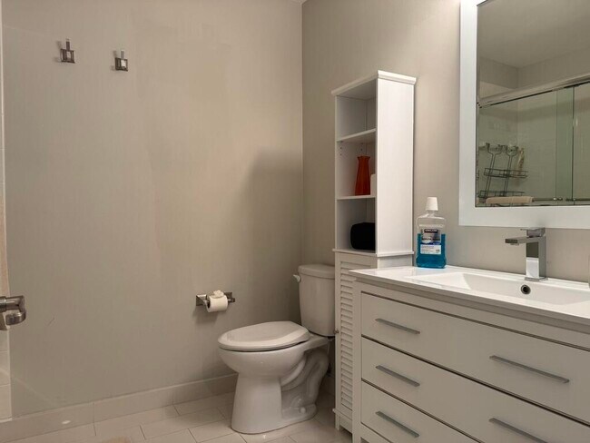 Building Photo - 10577 Santa Laguna Dr