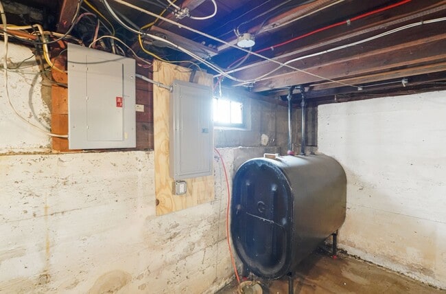 Building Photo - 4BR Home in Hopkinton MA | Rent or Rent-to-Own Option