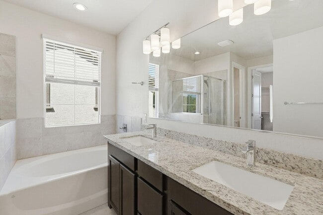 Building Photo - 1521 S Senate St