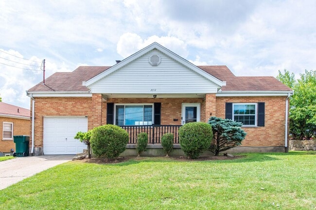 Primary Photo - WESTWOOD-4 BEDROOM 2 BATH WITH OPEN FLOOR ...