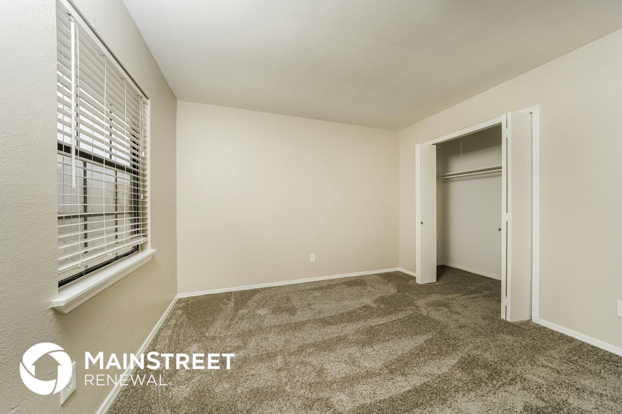 Building Photo - 4413 Larner St