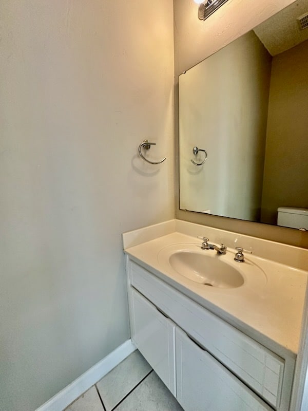 Building Photo - 302 Cll Escada