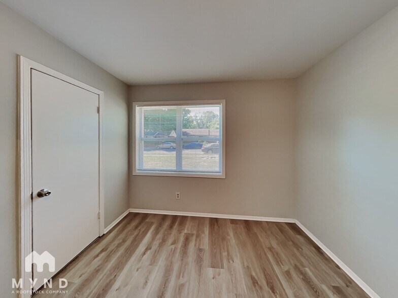 Building Photo - 4126 Berrywood Ave