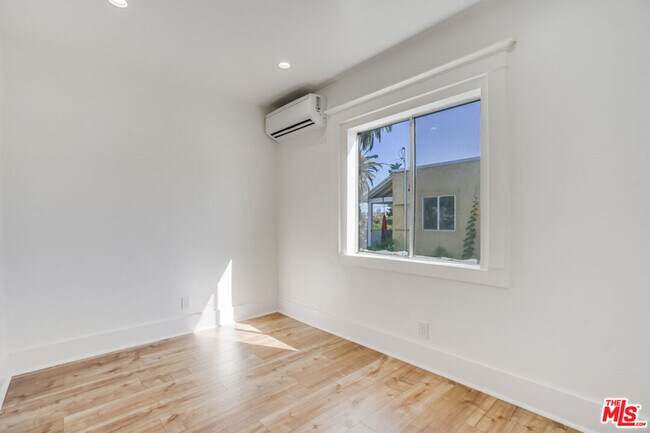 Building Photo - 633 N Rampart Blvd
