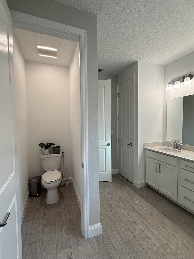 Building Photo - 76 Neighbor Ct