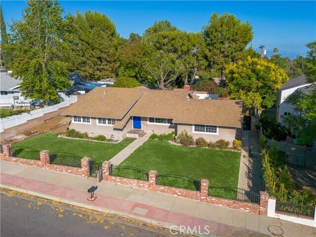 Building Photo - 11200 Reseda Blvd