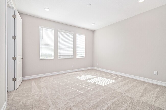 Building Photo - Charming 3 Bed, 2.5 Bath Rental Home in Wesley Chapel - Spacious and Modern!