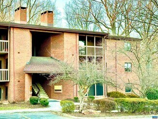 Building Photo - 111 Turtle Creek Rd