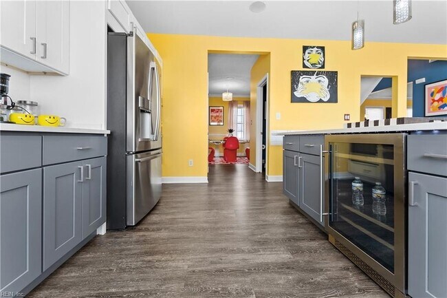 Building Photo - 115 Grandview Dr