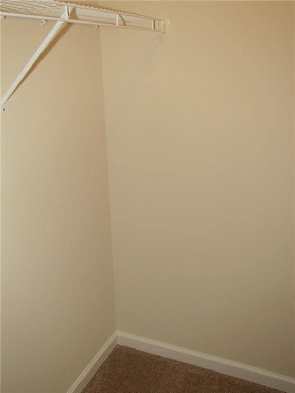 Building Photo - 462 Spring View Dr