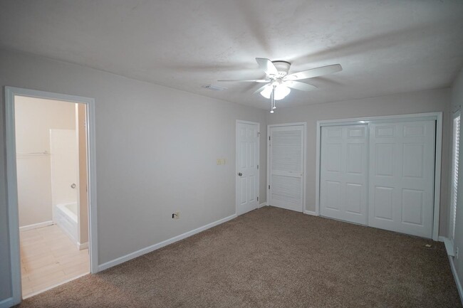 Building Photo - 6607 Tim Tam Trail