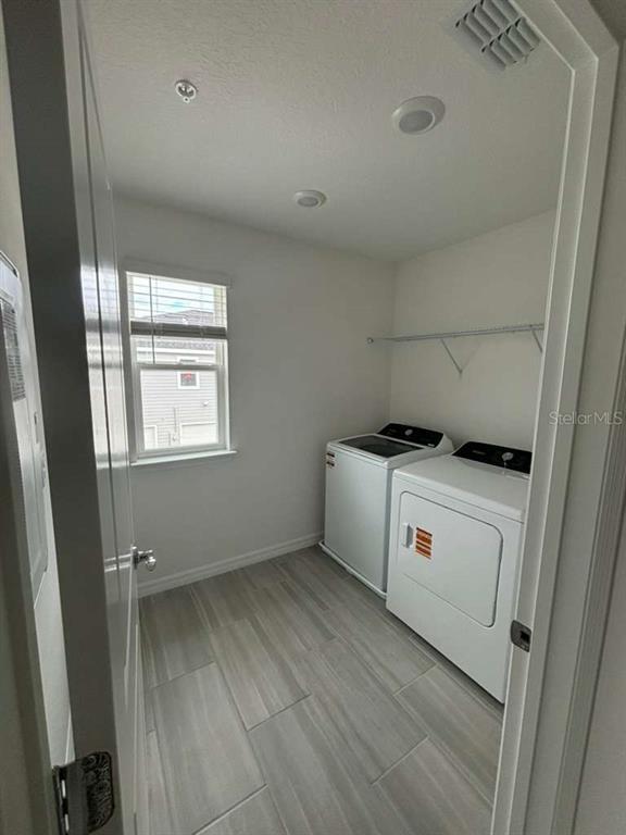 Building Photo - 11301 Nona Sound St